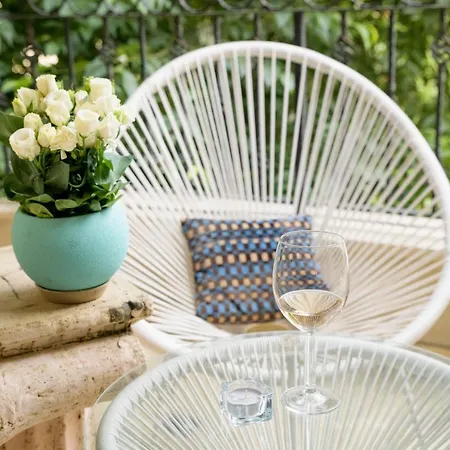 мarelis Luxe Port דירה וארנה