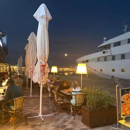 мarelis Luxe Port Lägenhet *