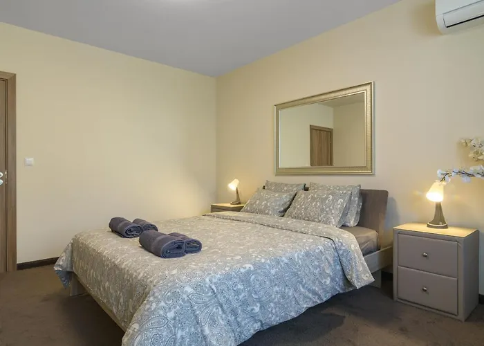 דירה мarelis Luxe Port *